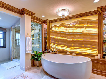 Оникс для стен в ванной – красота и прочность